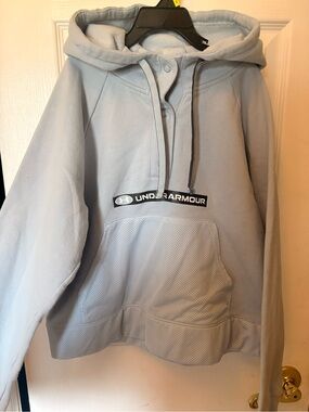 Women’s Under Armour Light Blue Hooded Pullover Jacket